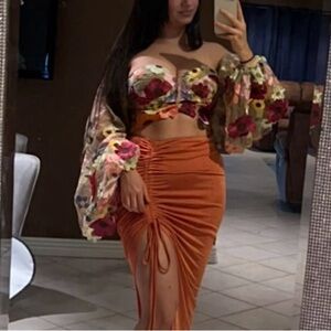 Floral 3-D flower top